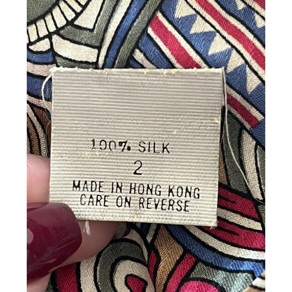 Vintage 90s TAHARI Woman's Sz 2 100% Silk Blouse & Skirt Set Pink Blue Geometric - Picture 7 of 14